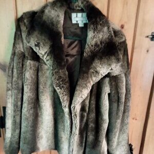Up Country gaux fur gray coat